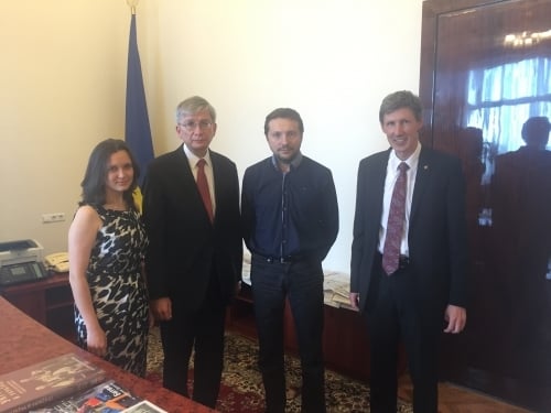 UWC President meets President of Ukraine during working visit to Kyiv (16.06.2015)