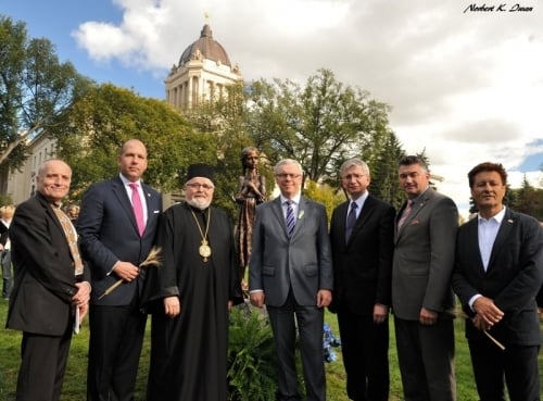 UWC President delivers address during unveiling of Holodomor monument in Winnipeg (24.09.2014)
