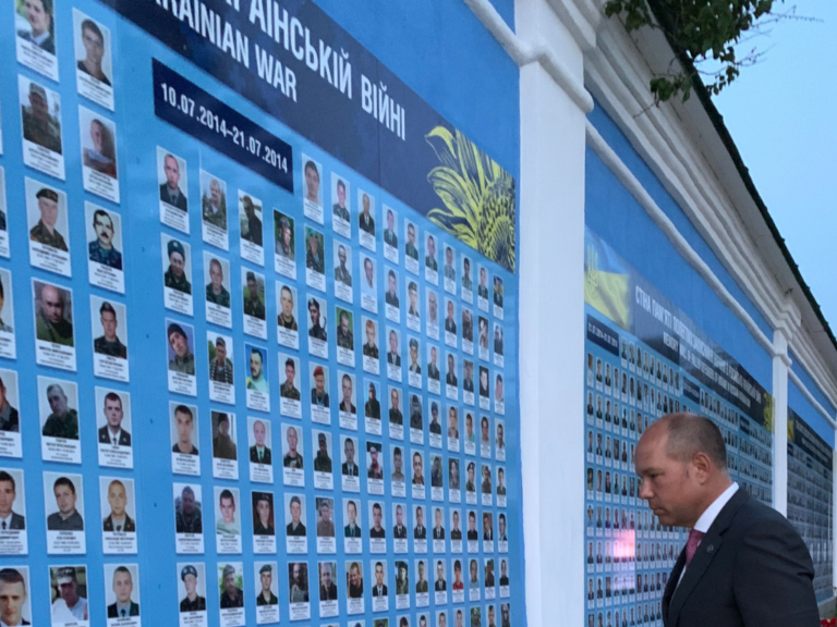 UWC honours the memory of the Heroes of Ilovaisk