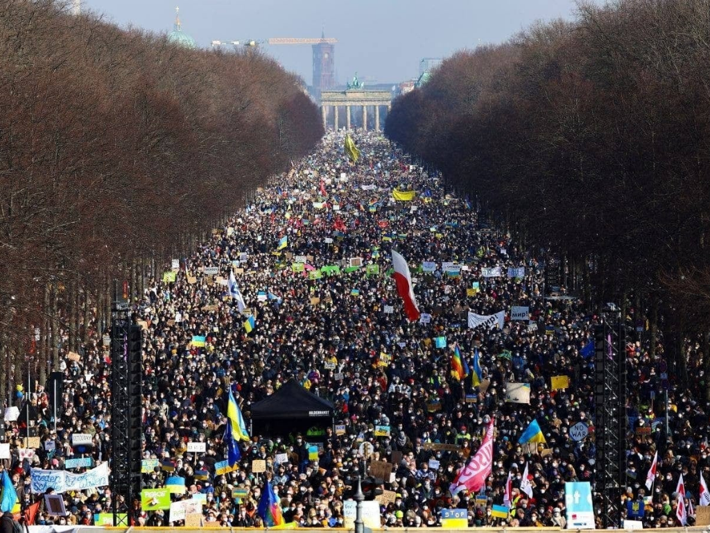 #StandWithUkraine акції в світі. ОНОВЛЮЄТЬСЯ