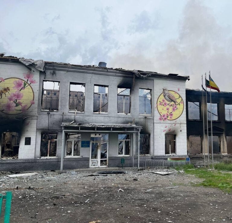 Заступник глави МЗС РФ Андрій Руденко заявив, що переговори з Україною припинено, позаяк “Київ фактично вийшов з них”
