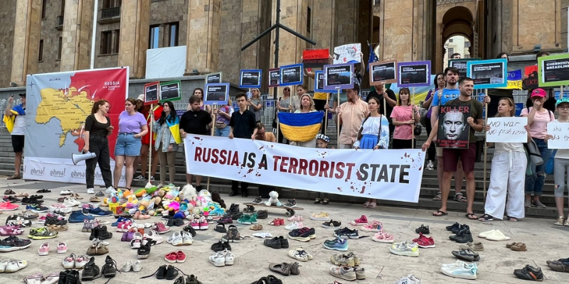 У Грузії відзначили п’ять місяців російського терору в Україні У Грузії відзначили п’ять місяців російського терору в Україні