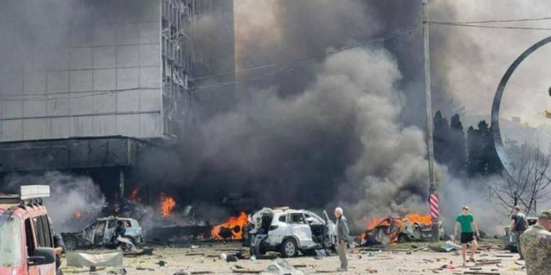 VINNYTSYA: At least eight people, including a child, die in Russia’s rocket assault VINNYTSYA: At least eight people, including a child, die in Russia’s rocket assault
