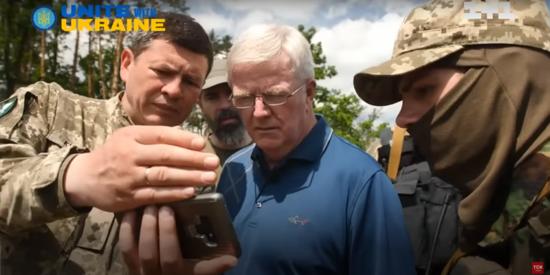 Western generals will help Ukrainian defense forces. Rick Hillier gave an interview on TSN