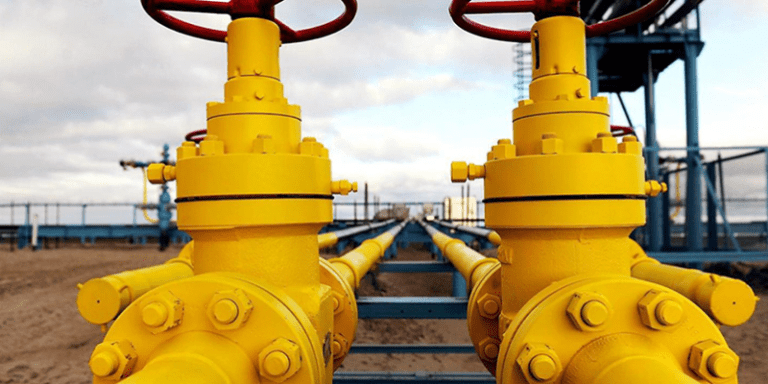 Росія зупинить транспорт газу в ЄС у “найгостріший” момент — Зеленський