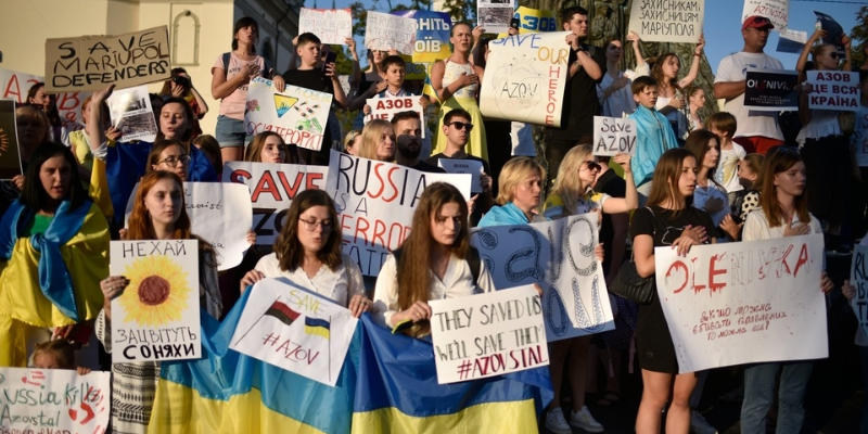 Relatives of “Azovstal” defenders continue to organize demonstrations in support of heroes