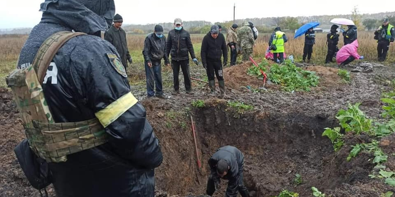 A new mass burial was discovered in Kharkiv Oblast A new mass burial was discovered in Kharkiv Oblast