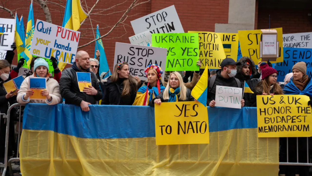 NATO must fast-track membership for Ukraine NATO must fast-track membership for Ukraine