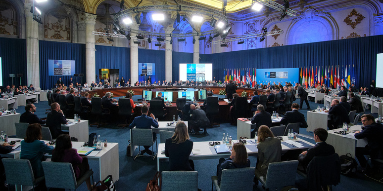NATO: We will not back down in support of Ukraine