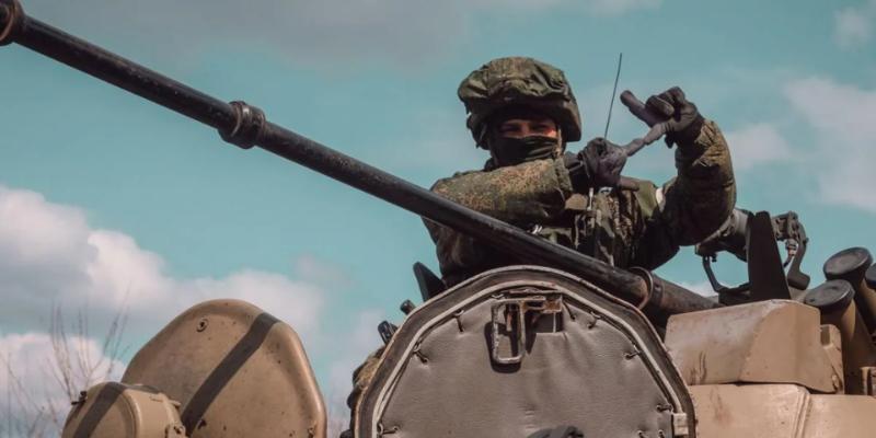 Росія йде з Херсона. Тепер вони називають це доцільністю, а не «доброю волею»