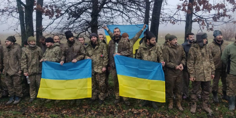 A POW swap: 64 Ukrainian warriors and a U.S. citizen are back in Ukraine