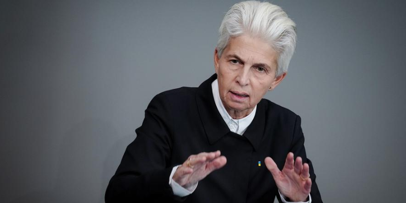 Merkel partly responsible for the war on Ukraine – Bundestag Defense Committee chair Merkel partly responsible for the war on Ukraine – Bundestag Defense Committee chair