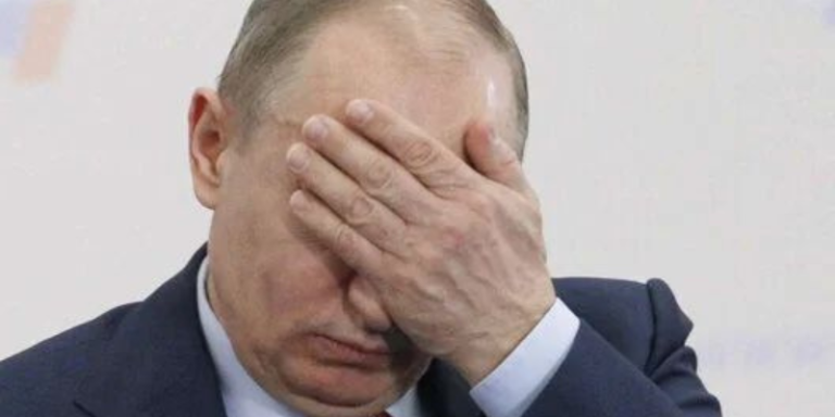 Доходи бюджету Росії продовжують «від’ємне зростання»