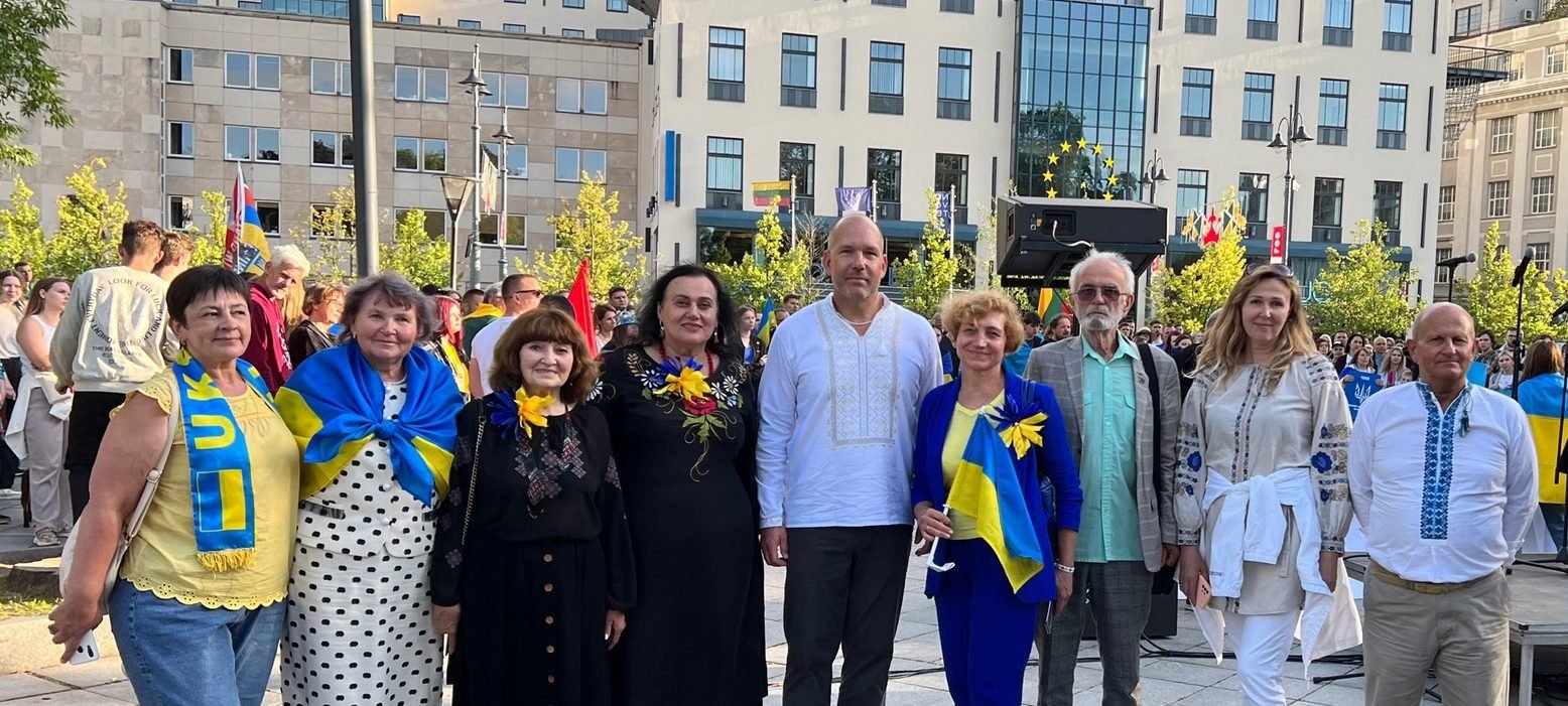 UWC delegation arrives in Vilnius ahead of NATO Summit