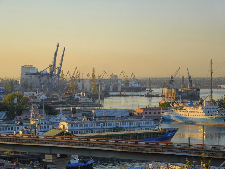 Russia mined approaches to Ukrainian ports