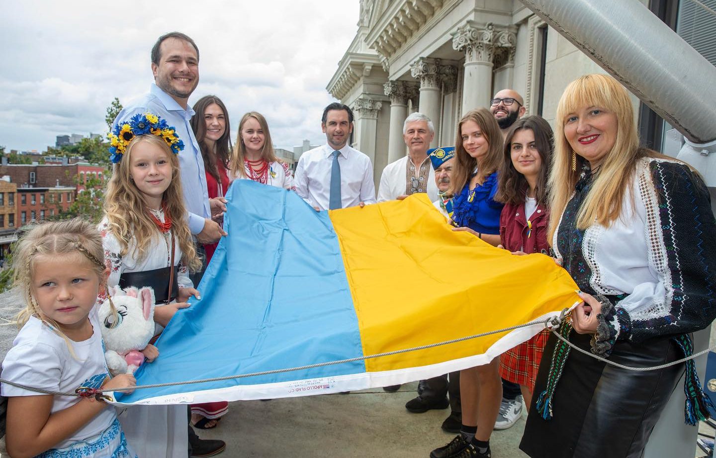 Global Ukrainians celebrate Ukraine s 32nd anniversary of Independence