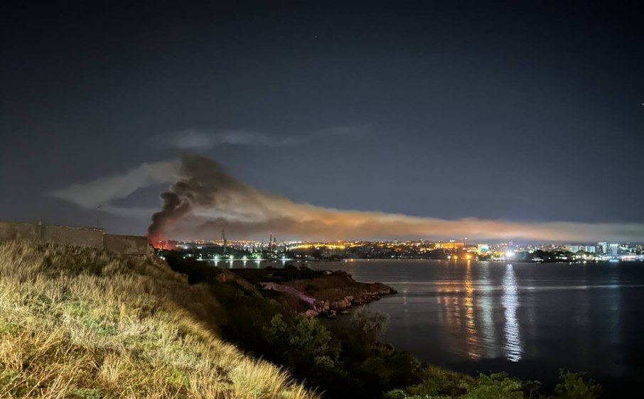 Night explosions in Crimea: 2 Russian ships damaged