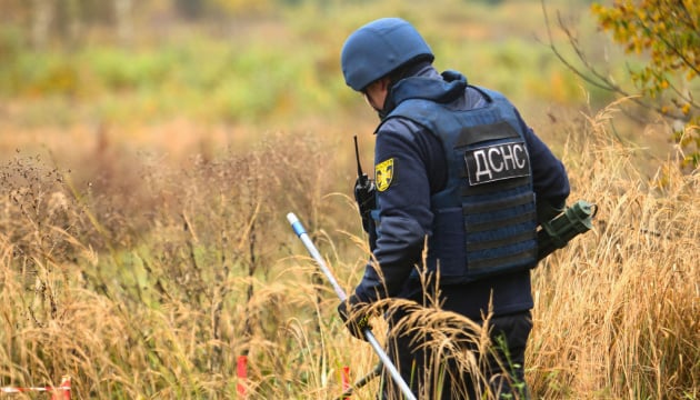 Azerbaijan to provide specialized mine clearance assistance to Ukraine