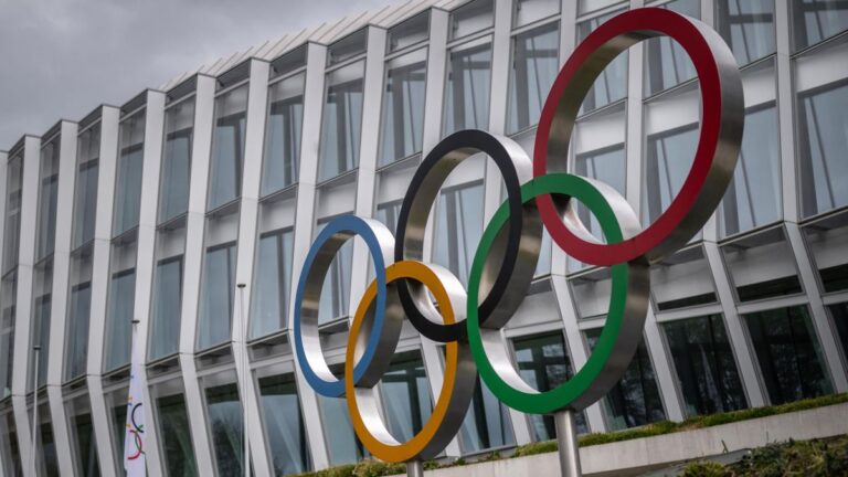 IOC suspends Russian Olympic Committee activities