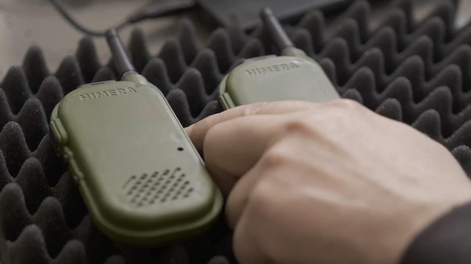 Ukrainian walkie-talkie bypasses Russians’ jamming