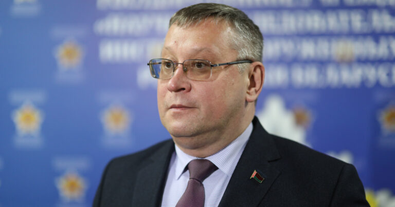 Belarus announces possibility of “breaking corridor” through Lithuania