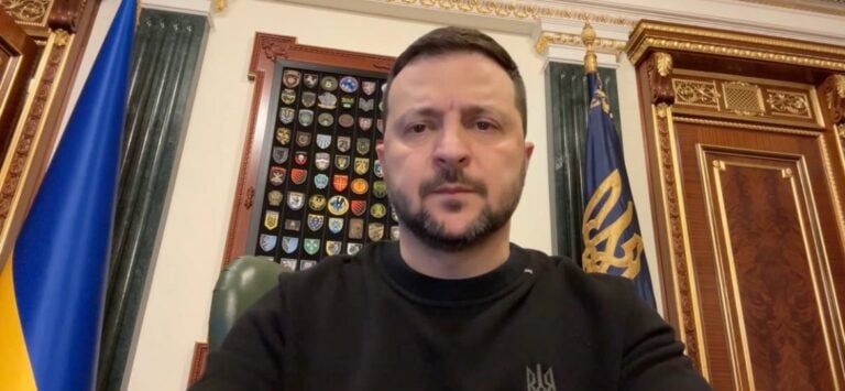 Президент Зеленський: Випереджати ворога у якості роботи з дронами – одне з головних завдань року