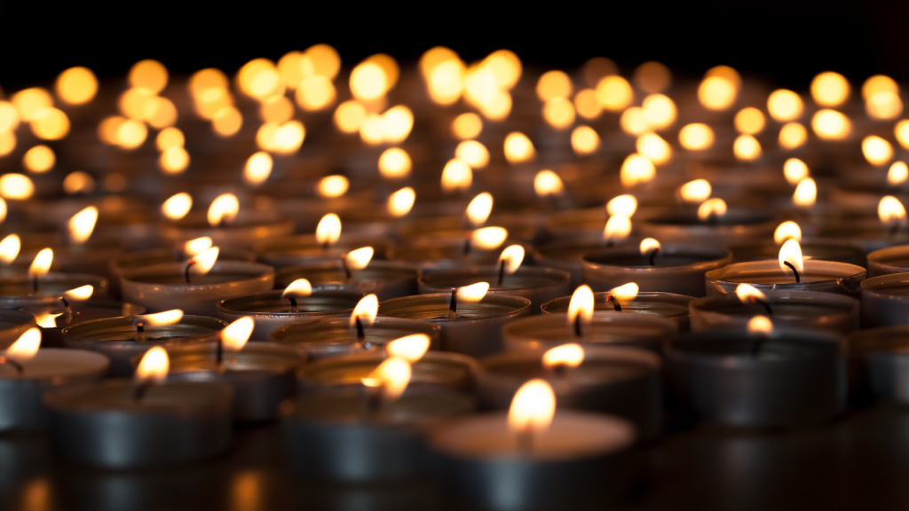 UWC honors the memory of the Holocaust victims UWC honors the memory of the Holocaust victims