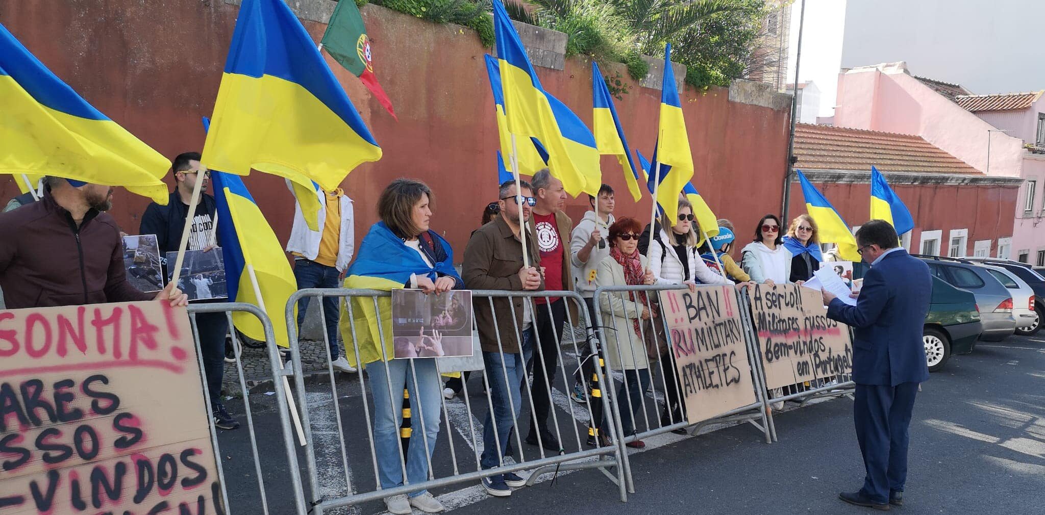 Resistência ucraniana bem-sucedida: Portugal bloqueia o exército russo nas partidas