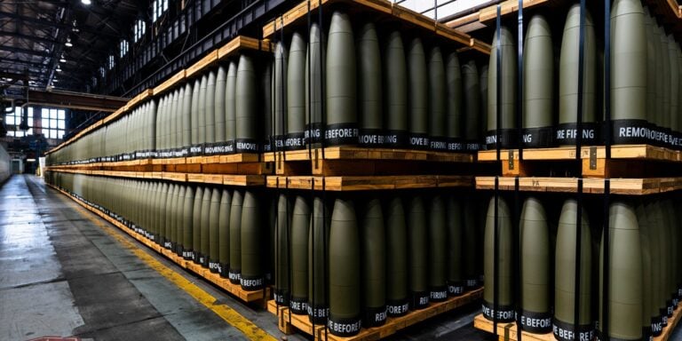 Ще 700 тисяч: Чехія знайшла додаткові снаряди для України