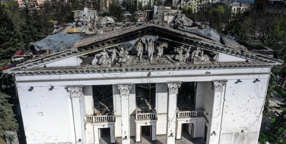 Роковини трагедії: 2 роки з дня бомбардування Драмтеатру в Маріуполі