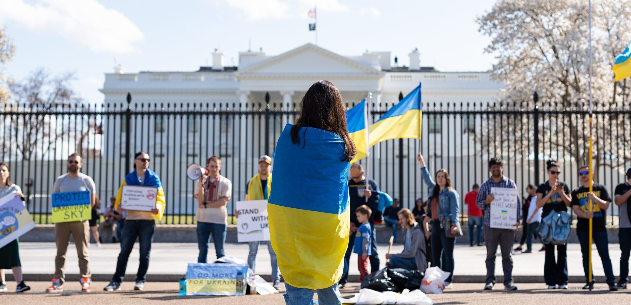 UCCA urges public to contact Congressional representatives on Ukraine support