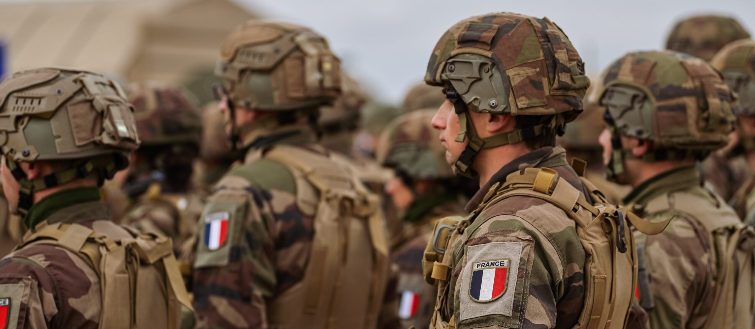 Half of French youth willing to fight in Ukraine to defend France