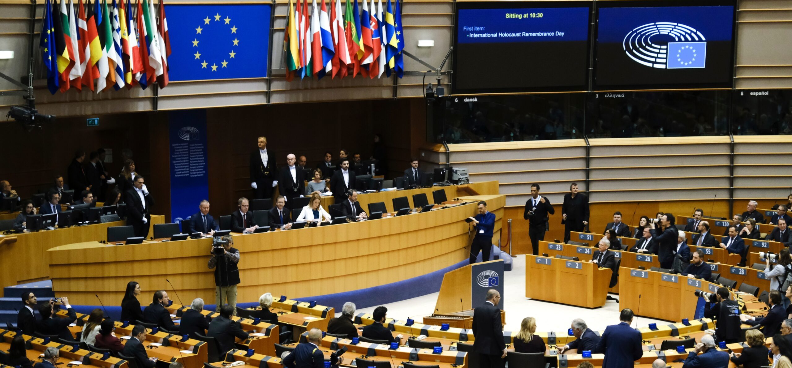Прокремлівська мережа в ЄС: Європарламент закликав країни протидіяти впливу Росії