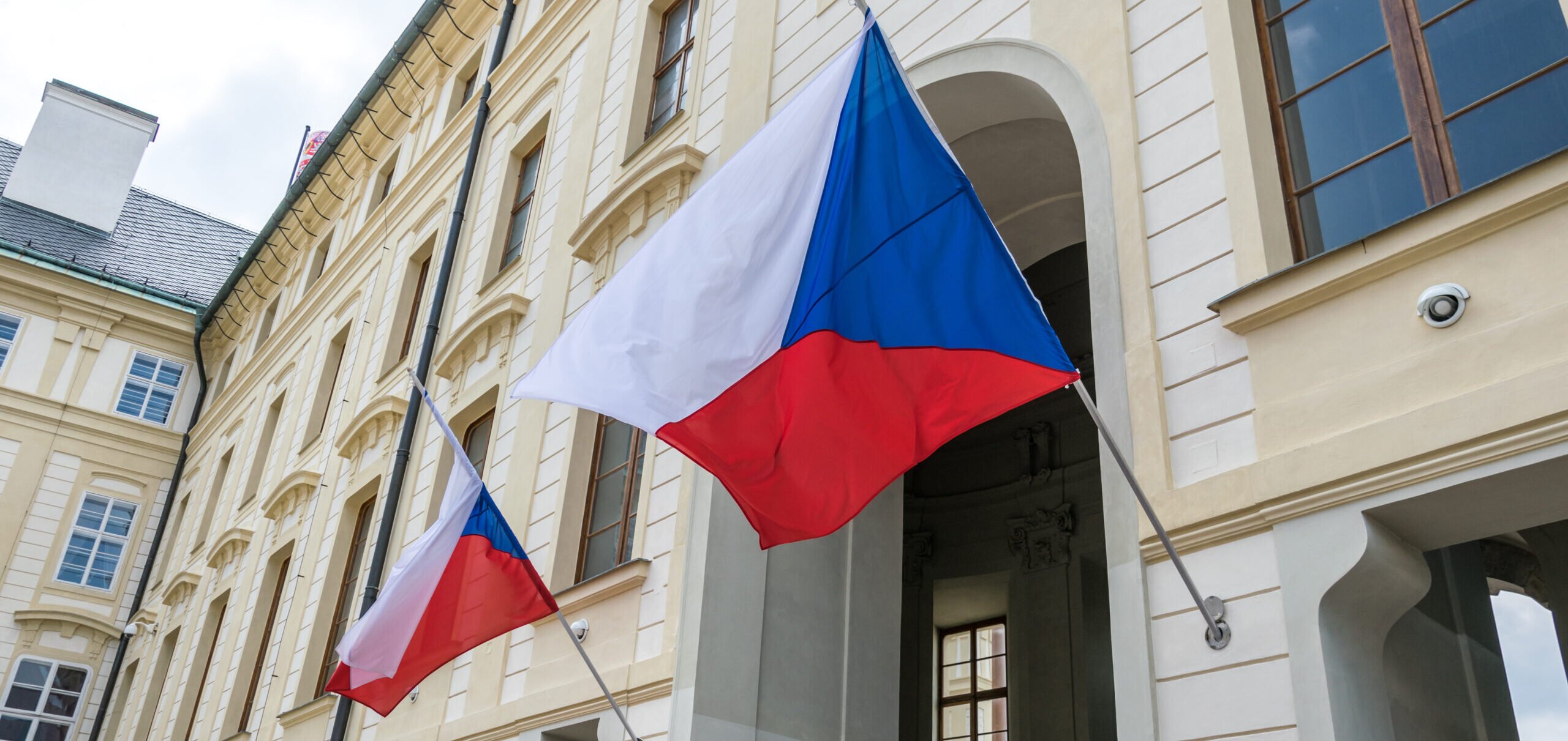 Czech Republic unmasks network bribing European politicians, spreading Ukraine fake news