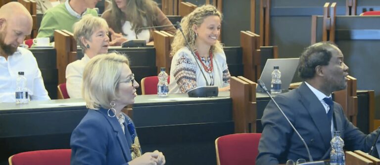 Українці ПАР провели симпозіум імені біолога Балінського