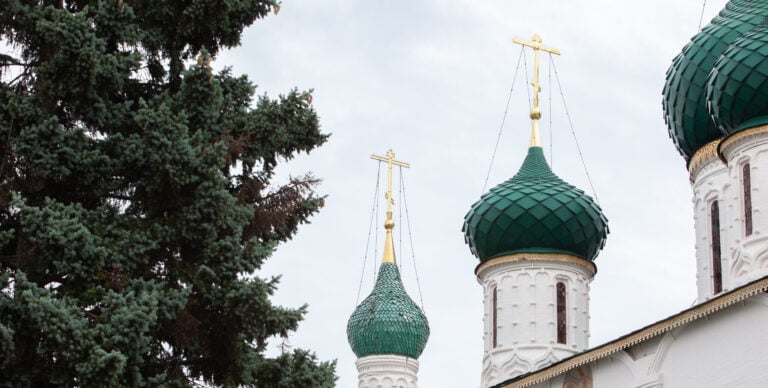 ⁠Російська церква запроваджує жіноче рабство в окупації