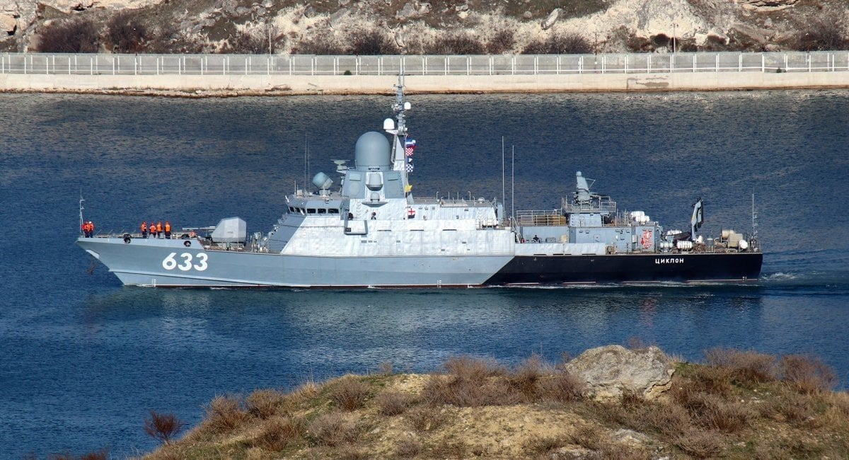 Ukraine methodically destroys Russian fleet, air defense, and aircraft in Crimea