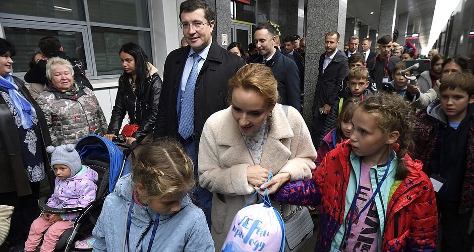 Russians develop new methods for deporting Ukrainian children Russians develop new methods for deporting Ukrainian children