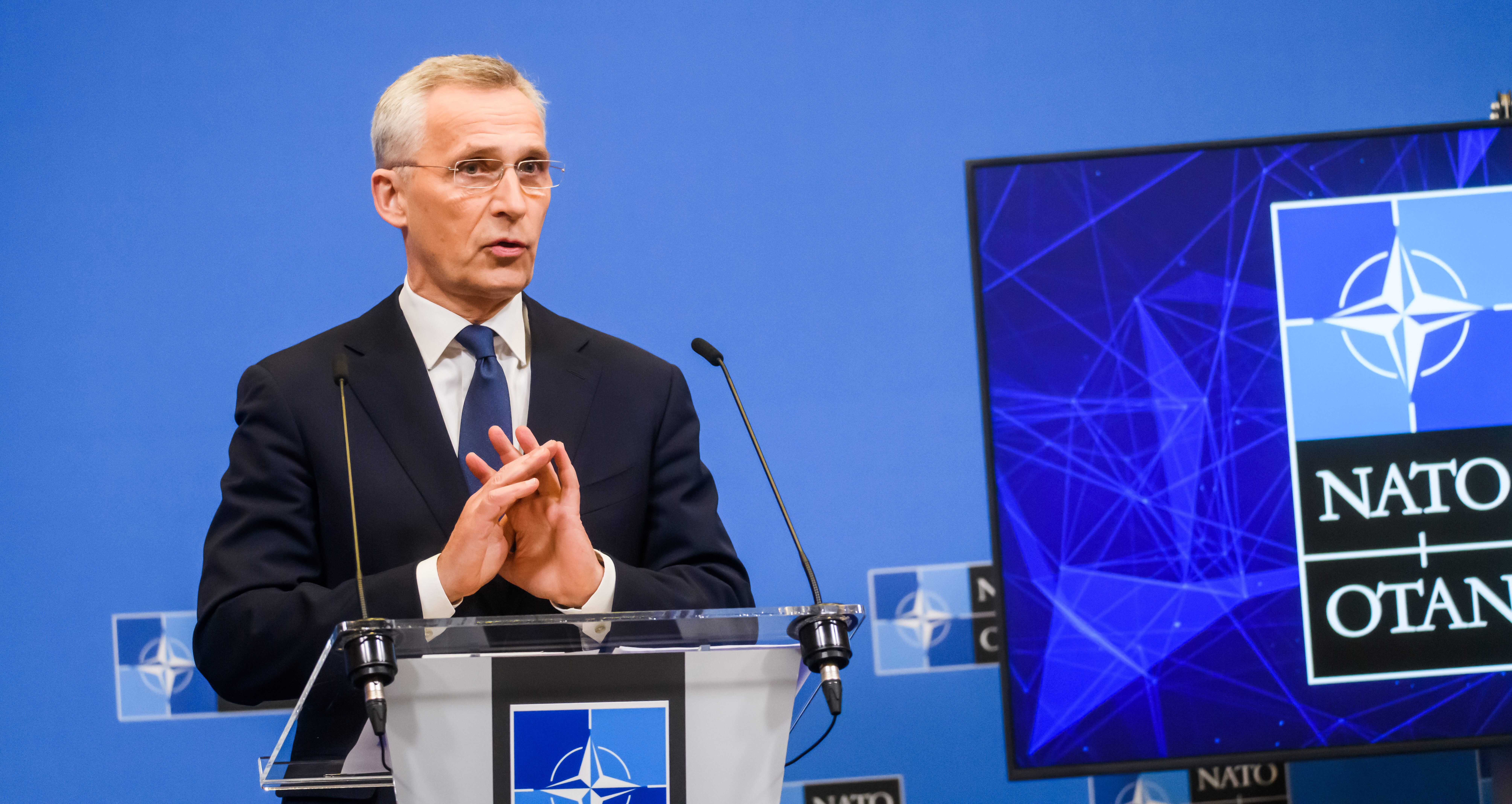 Генсек НАТО: Мир прийде, якщо ми дамо Україні якнайбільше зброї Генсек НАТО: Мир прийде, якщо ми дамо Україні якнайбільше зброї