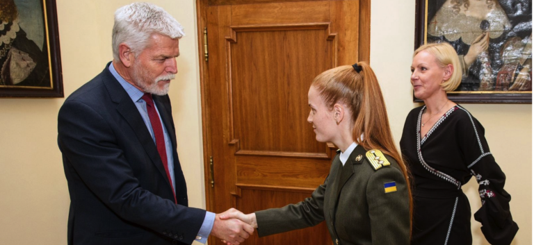ECU co-organizes meeting between Czech president and Ukrainian defender