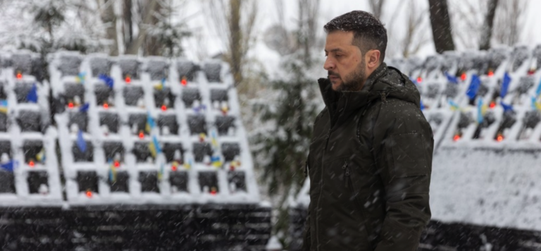President Zelenskyy honors fallen heroes of the Revolution of Dignity