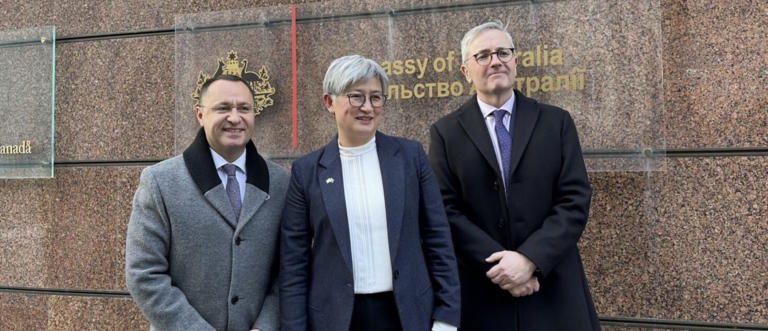UOUA apoyó la reanudación del trabajo de la embajada de Australia en Kyiv y el aumento de la ayuda