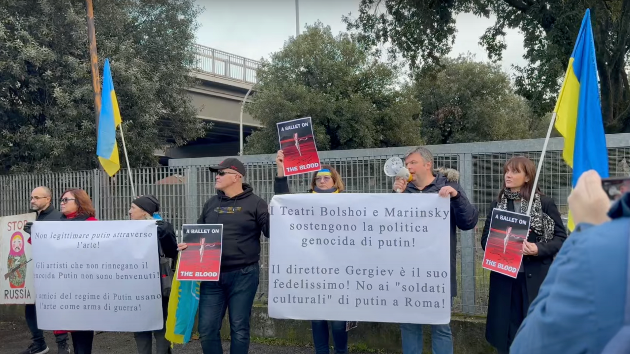 Ukrainian-Italian community disparages performances by touring Russian theaters Ukrainian-Italian community disparages performances by touring Russian theaters