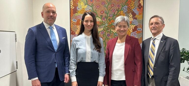 El Presidente de la CMU se reúne con la Ministra australiana de Relaciones Exteriores, Penny Wong