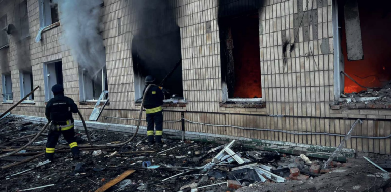 Rusia atacó a Ucrania después de que Trump prometiera un alto el fuego