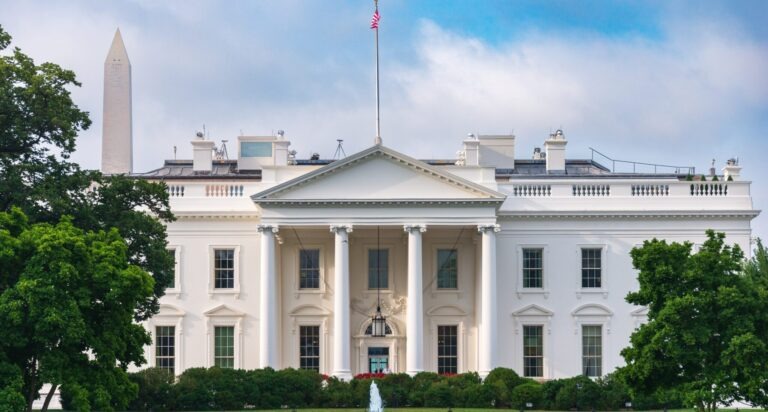 Reports: US peace plan asks Ukraine to cede Crimea, drop NATO bid