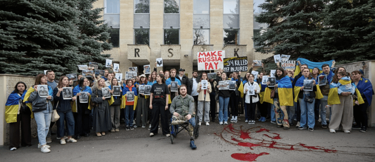 Ukrainians in Czechia demand confiscation of Russian assets