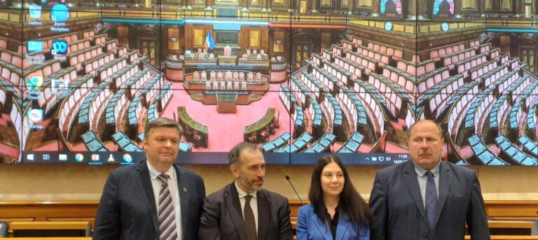 Українці закликали Сенат Італії підтримати політичних в’язнів Кремля