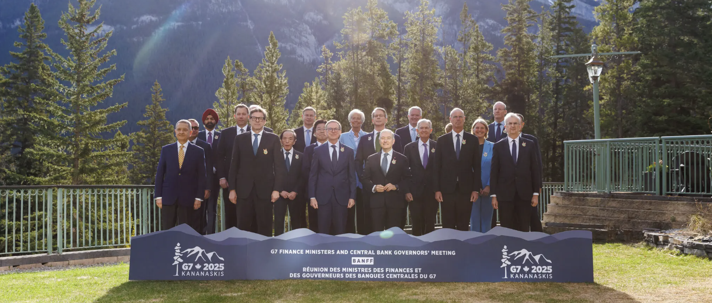 Заява G7: Активи Росії будуть замороженими допоки Кремль не припинить війну