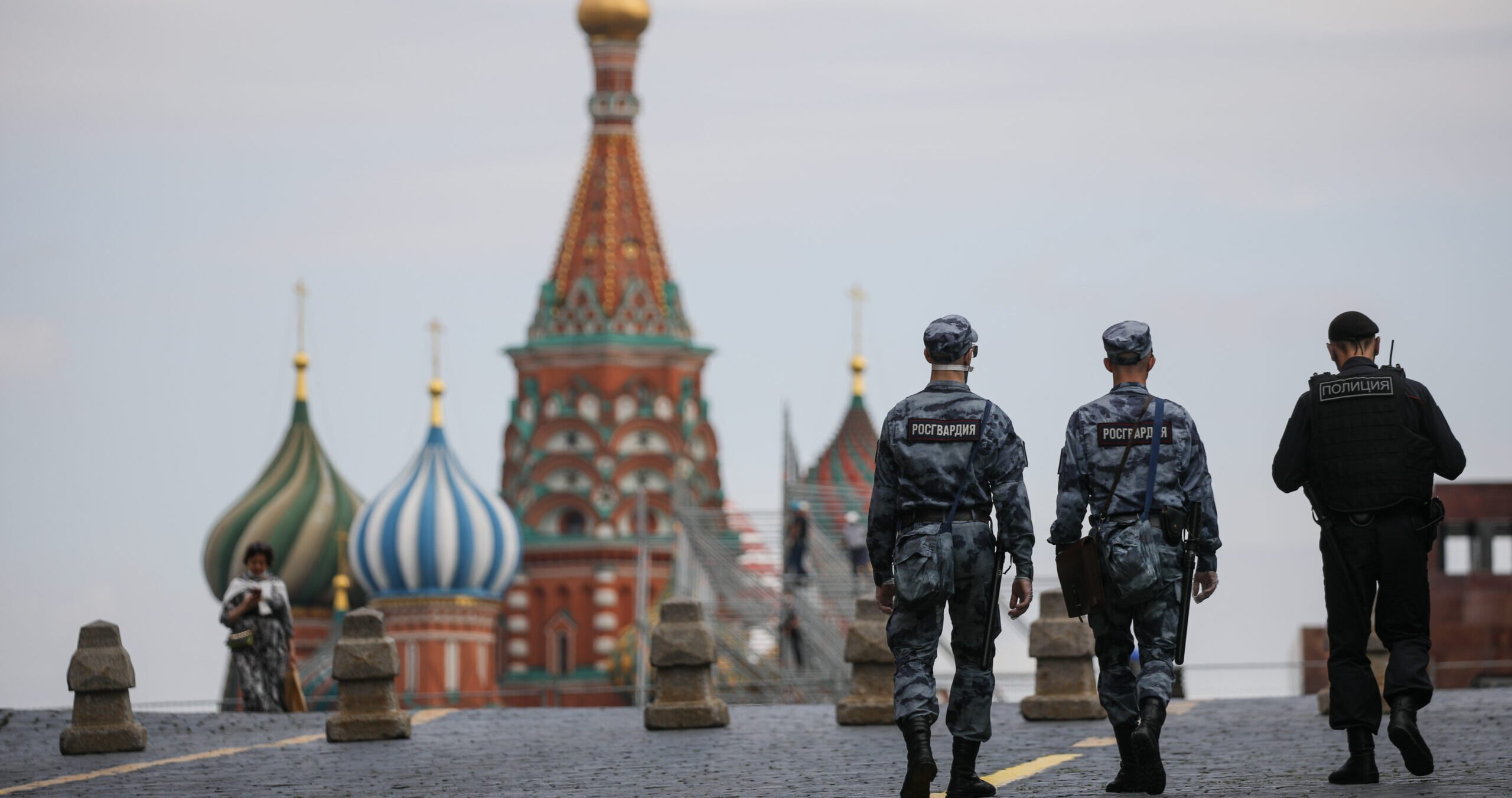 Росія вербує українців для незаконної діяльності в Європі